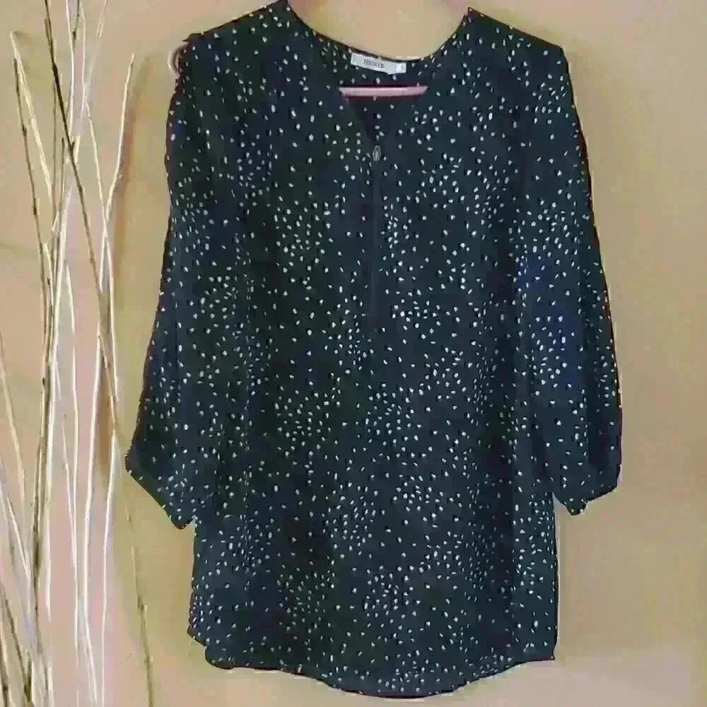 Long sleeve flowy Black blouse light weight W/ white confetti  3/4 ZIP US 8